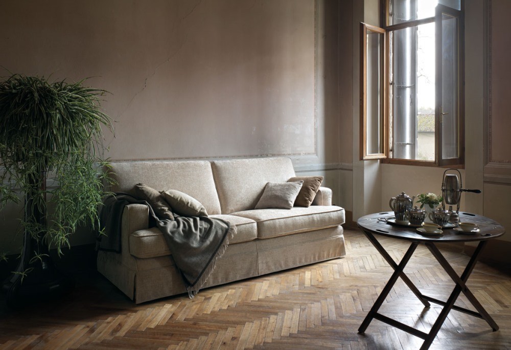 EMILY- divano 3 posti ( versione divano con balza + bordino tono su tono ) - divani classici eleganti - SOFA CLUB