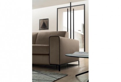 ELITE - divano letto moderno ( particolare del bracciolo con bordo in contrasto ) - SOFA CLUB