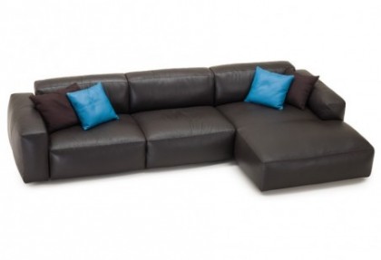 MORBIDONE - composizione divano con chaise longue ( divano 2 posti laterale + chaise longue ) - divano in pelle nera - SOFA CLUB.
