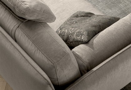 KRISTAL - divano 3 posti ( divano design offerta - particolare del CUSCINO BRACCIOLO STANDARD ) - SOFA CLUB