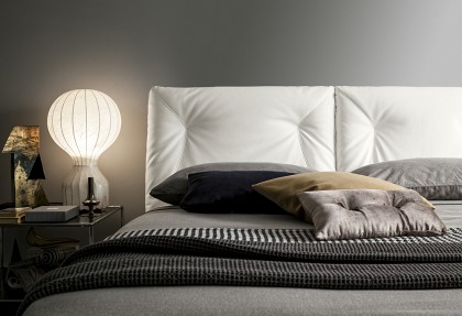 BRIO - letto matrimoniale con cuscini reclinabili ( disponibile anche letto con cuscini ecopelle ) - SOFA CLUB