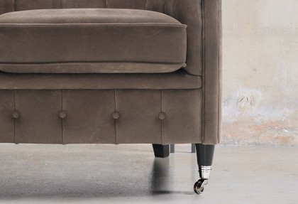 MINU' - divano classico inglese ( divano chester con piedini di serie ) - SOFA CLUB