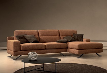 DALLAS UP - composizione divano con chaise longue ( divano con schienale alto - piedino ZETA ) - SOFA CLUB