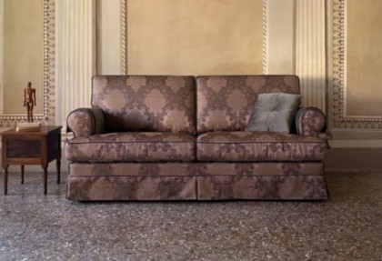 TAMIGI - divano 3 posti ( versione divano con balza + bordino in contrasto di colore ) - divani classici eleganti - SOFA CLUB